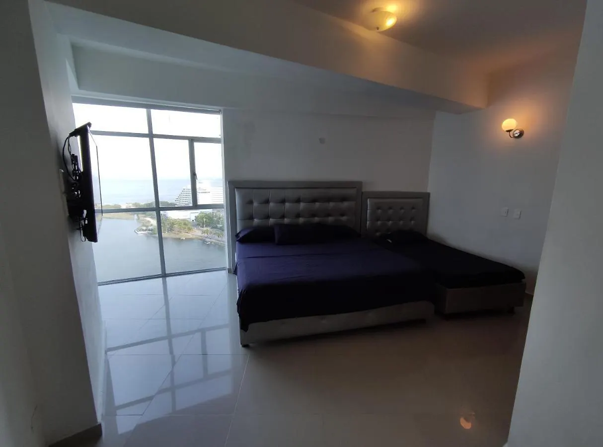 Torre Del Lago Apartment Cartagena